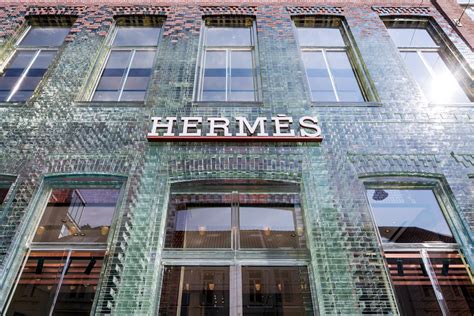 boutique chanel mvrdv|hermes glass brick.